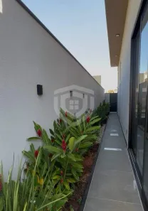 Casa de Condomínio com 3 Quartos à venda, 180m² no Residencial Guestier, Piratininga