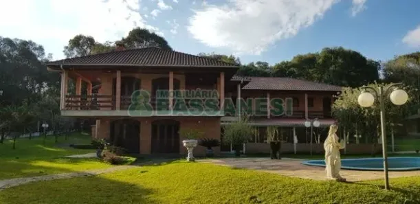 Fazenda/Sítio com 8 Quartos para alugar, 20000m² no Vinhedos, Caxias do Sul