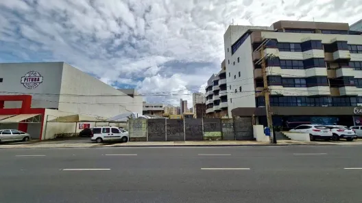 Lote/Terreno para venda ou aluguel, 738m² no Pituba, Salvador