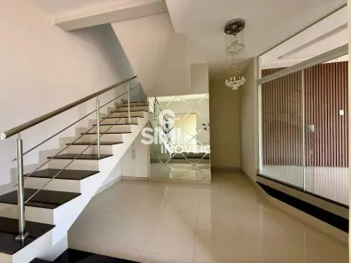 Sobrado com 4 Quartos para alugar, 312m² no Plano Diretor Norte, Palmas