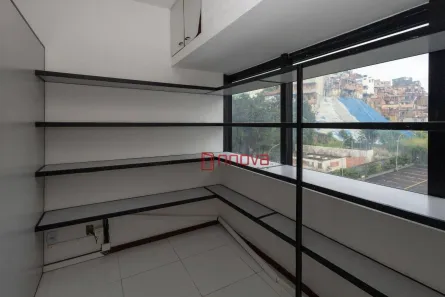 Sala Comercial à venda, 32m² no Parque Bela Vista, Salvador