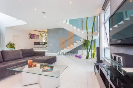 Sobrado com 4 Quartos à venda, 550m² no Tamboré, Santana de Parnaíba