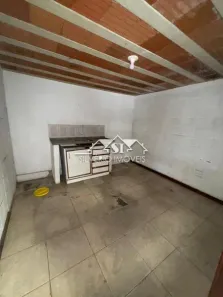 Galpão/Depósito/Armazém para alugar, 256m² no Retiro, Petrópolis