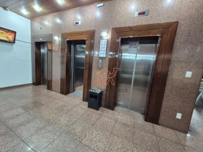 Sala Comercial para alugar, 240m² no Santo Antônio, Belo Horizonte