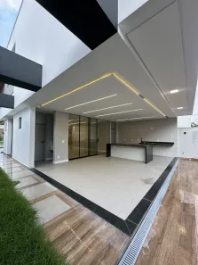 Casa de Condomínio com 4 Quartos à venda, 281m² no Parque 10 de Novembro, Manaus