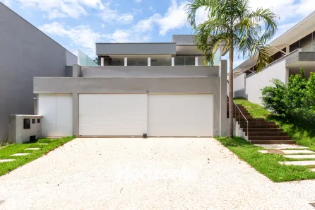 Casa de Condomínio com 4 Quartos à venda, 272m² no Jardins Valência, Goiânia