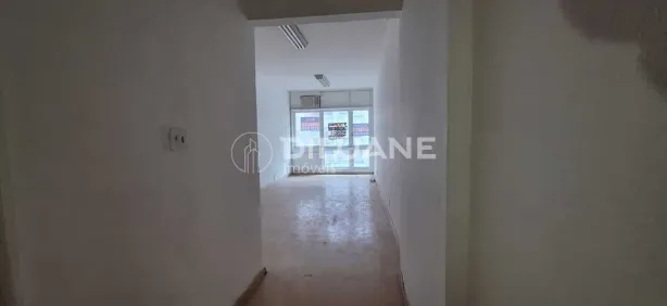 Sala Comercial para venda ou aluguel, 39m² no Copacabana, Rio de Janeiro
