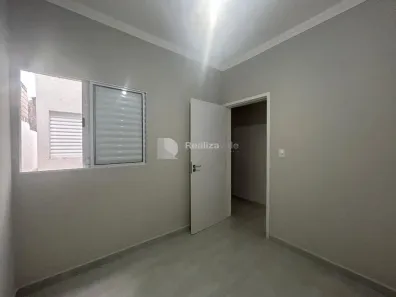 Casa com 2 Quartos à venda, 74m² no Loteamento Vila Olímpia, Taubaté