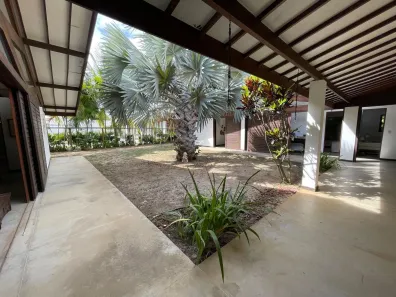 Casa de Condomínio com 5 Quartos para venda ou aluguel, 390m² no Interlagos (Abrantes), Camaçari