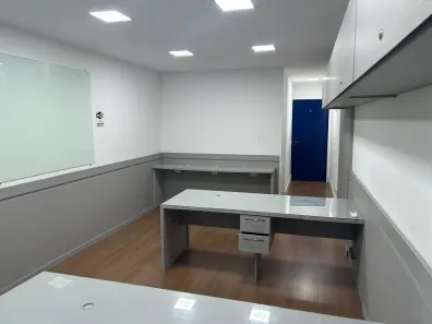 Sala Comercial para alugar, 30m² no Centro, Cabo Frio