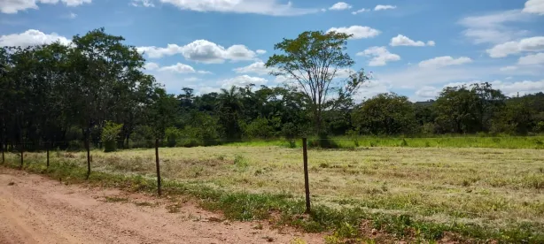 Lote/Terreno à venda, 20000m² no , Araçaí