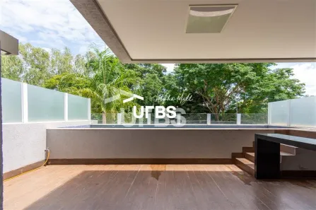 Casa de Condomínio com 4 Quartos à venda, 272m² no Jardins Valência, Goiânia