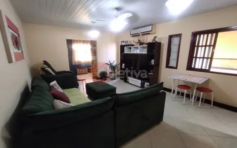 Casa com 2 Quartos para alugar, 100m² no Jardim Caiçara, Cabo Frio