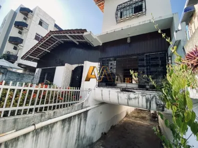 Casa com 4 Quartos à venda, 250m² no Pituba, Salvador
