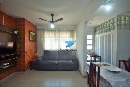 Apartamento com 2 Quartos à venda, 65m² no Jardim Las Palmas, Guarujá