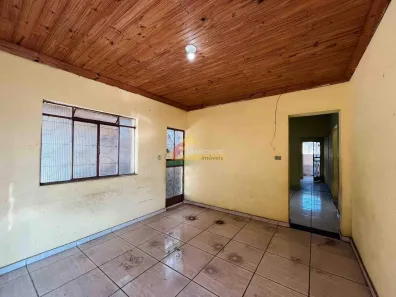 Casa com 3 Quartos para alugar, 90m² no Pacaembu, Divinópolis
