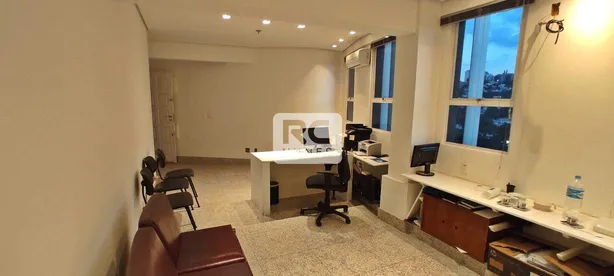 Sala Comercial para alugar, 25m² no Cidade Jardim, Belo Horizonte