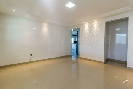 Casa com 4 Quartos à venda, 249m² no Setor Habitacional Vicente Pires, Brasília