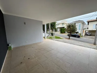 Casa de Condomínio com 3 Quartos para alugar, 250m² no Bosque, Vinhedo