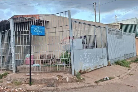 Casa com 5 Quartos à venda, 180m² no Samambaia Sul, Brasília