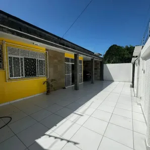 Casa com 3 Quartos à venda, 178m² no Nossa Senhora das Graças, Manaus