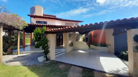 Casa de Condomínio com 4 Quartos para alugar, 196m² no Candelária, Natal