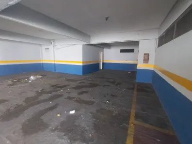 Prédio Residencial para alugar, 980m² no Chapada, Manaus
