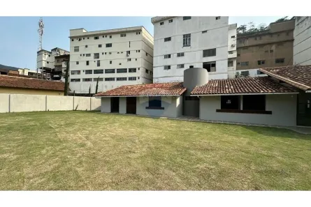 Imóvel Comercial com 5 Quartos para alugar, 300m² no Morin, Petrópolis