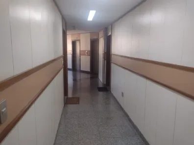 Sala Comercial para venda ou aluguel, 45m² no Santa Efigênia, Belo Horizonte