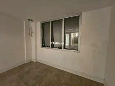 Sala Comercial à venda, 25m² no São Francisco, Niterói