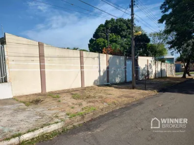 Casa com 5 Quartos para alugar, 500m² no Jardim Paulista, Paranavaí