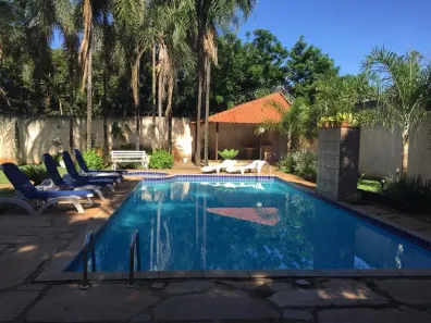 Fazenda/Sítio com 3 Quartos para alugar, 1200m² no Sítios de Recreio Mansões do Campus, Goiânia