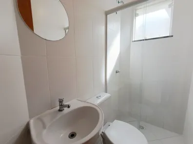 Apartamento com 2 Quartos para alugar, 50m² no Jardim Amélia, Pinhais