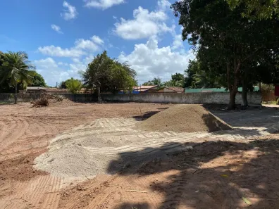 Lote/Terreno para alugar, 1600m² no , Extremoz