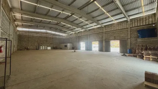 Galpão/Depósito/Armazém para alugar, 680m² no Fazenda Grande do Retiro, Salvador