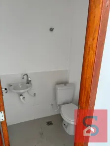 Ponto Comercial para venda ou aluguel, 28m² no Portinho, Cabo Frio
