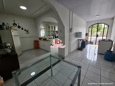 Casa com 4 Quartos à venda, 318m² no Compensa, Manaus