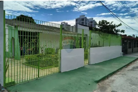 Casa com 3 Quartos à venda, 186m² no Dom Pedro I, Manaus