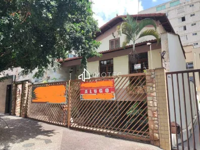 Imóvel Comercial com 7 Quartos para alugar, 300m² no Funcionários, Belo Horizonte