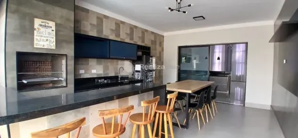 Casa de Condomínio com 3 Quartos para alugar, 172m² no Parque São Cristóvão, Taubaté