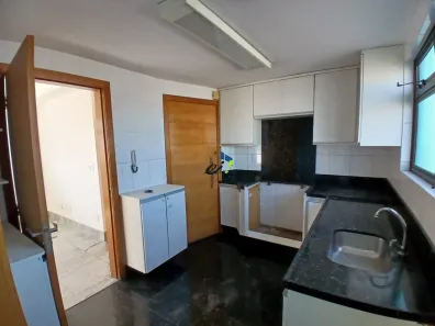 Cobertura com 4 Quartos para alugar, 260m² no Liberdade, Belo Horizonte