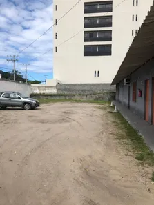 Galpão/Depósito/Armazém com 1 Quarto para alugar, 750m² no Buraquinho, Lauro de Freitas