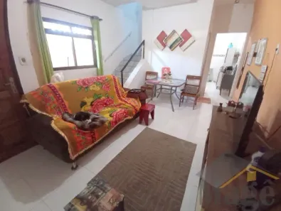 Sobrado com 2 Quartos à venda, 72m² no Vila Santa Rosa, Guarujá