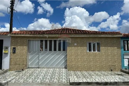 Casa com 2 Quartos à venda, 146m² no Novo Aleixo, Manaus