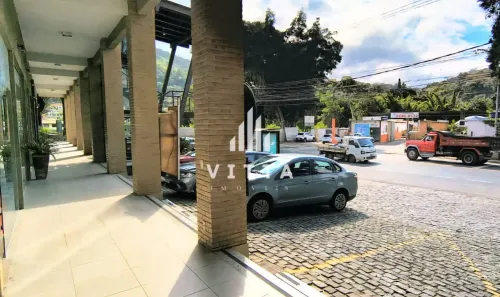 Ponto Comercial para alugar, 30m² no Nogueira, Petrópolis