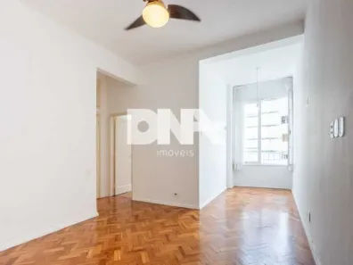Apartamento com 1 Quarto à venda, 51m² no Leme, Rio de Janeiro