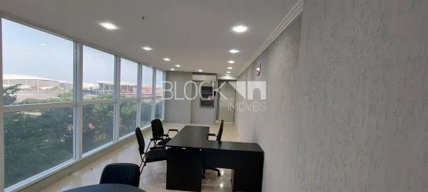 Sala Comercial para venda ou aluguel, 33m² no Barra Olímpica, Rio de Janeiro