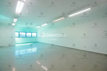 Sala Comercial à venda, 61m² no Vila Bocaina, Mauá