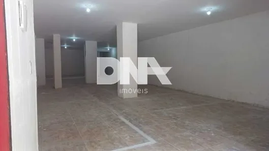 Ponto Comercial à venda, 120m² no Leme, Rio de Janeiro