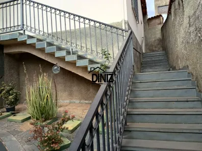 Casa com 5 Quartos à venda, 232m² no Ipê, Belo Horizonte